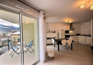 Residence Les Campanules - Fully new apartment, bright and functional, with beautiful living room