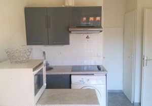 Residence Provençale Pool Parking WIFI 2 kms Sea Villeneuve Loubet 2 Rooms