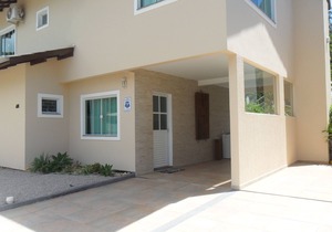 Residencial Baia Bela 90 meters from the beach Cantinho de Zimbros Bombinhas SC