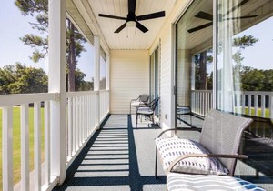 Resort Amenities Bright Condo in Myrtle Beach!
