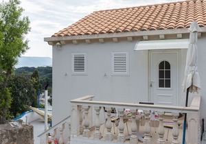 Restful Villa in Dalmatia with Garden