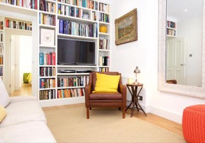 Retro apartment moments from Battersea Park
