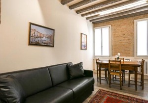 Rialto Suite 1602