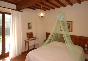 Rimaggio 1 - Vacation Rental with swimming pool in Mugello, Tuscany