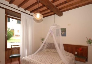 Rimaggio 3 - Vacation Rental with swimming pool in Mugello, Tuscany