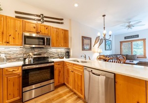 River Run Village Condo w/Mountain Views, Short Walk to Gondola/Shops/Dining