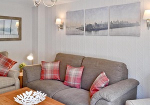 Riverbank Cottage