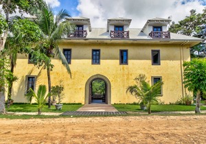 Riverfront Retreat with Balcony, WiFi, Partial AC, Shared Pool