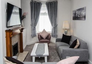 RIVERPOOL - LUXRY SUITS FOR FOOTBALL FANS NEAR AnFIELD STADIUM