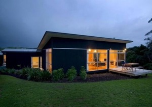 Riverside Matakana luxury apartment style bach