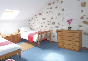 Riverside Mill in walking distance of village with Restaurant / Bar & Bakery
