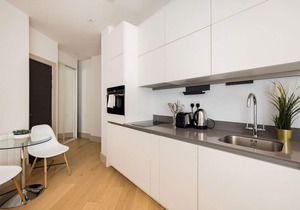 Riverside Studio Flat in Kingston