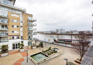 Riverside View, by Veeve
