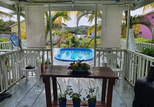 Roatan Sweecret Retreat
