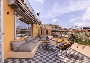 ROMAC · Condotti Penthouse Over Spanish Steps