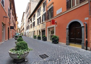 ROMAC Condotti Suite by Spanish Steps