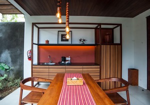 Romantic one bedroom private pool villa in the heart of Legian
