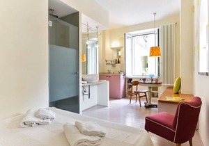 Rome: Delightful tiny apartment close to the Colosseum