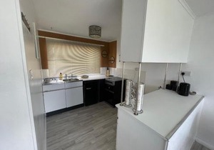 Romney Sands Holiday Apartment