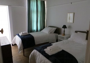 Roode Bloem Farm House