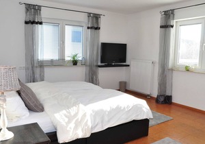 Room 1 - Pension N37 - modern furnished rooms in a quiet location