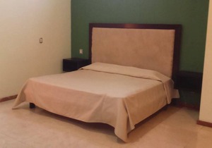 ROOM 6 COMPLETELY INDEPENDENT - MEXICO