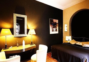 Room in Guest room - Riad Ralhaya, calm and voluptuous luxury in the heart of Marrakech - 3