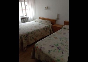 Room in Lodge - Double and single room - Pension Oria 3
