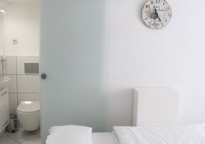 Room No 7 - Apartment Storchenfärbe