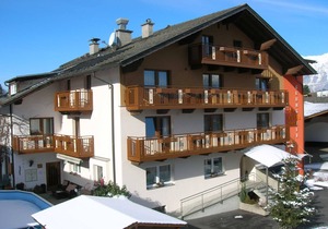 Room with 1 extra bed ZF - B & B Appartements GLUNGEZER in Tulfes near INNSBRUCK