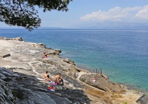 Rooms with a parking space Trpanj, Peljesac - 10422