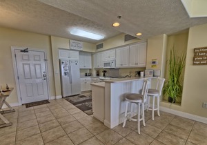 Roomy Condo with Pool and Beach Access - Unit 0502 by RedAwning