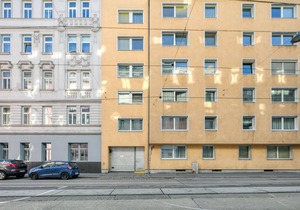 Roomy Landstraße 1BR w/Elevator, near Metro U3, by Blueground