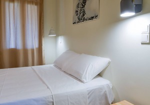 Rooster Guesthouse Rooms - Family Apartment