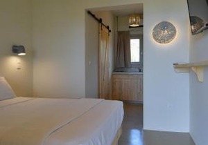 Rooster Guesthouse Rooms