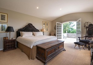 Roquefort-les-Pins Villa Sleeps 8 Pool Air Con WiFi