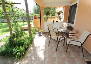ROSANNA One-Bedroom Apartment with Terrace 1