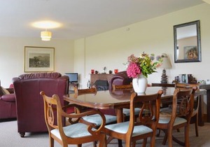 Rose Cottage - Beaufort Estate
