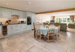 Rose Cottage - Beautiful Family Property in Rural Hampshire