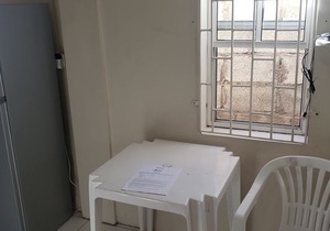 Roseau Hostel & Beach Front Property - Bed 6