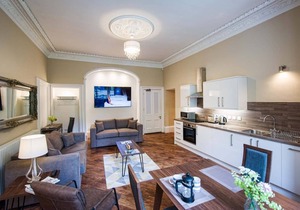 Rosedene Highland House - Emperor Apartment 2