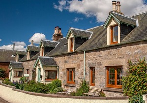 Rosemount Cottage TWO - traditional highland cottage