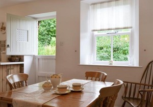 Roundhill Cottages 1
