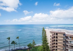 Royal Kahana 1104 - Oceanview Studio - Free Activities - Oceanfront Complex!