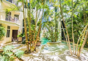 Royal Palms 5 condo