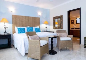 Royal Palms 8 condo