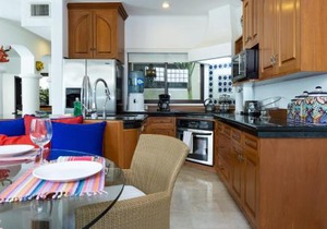 Royal Palms 8 condo