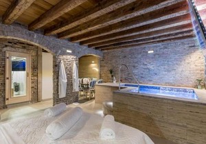 ROYAL SPA-LATUM APARTMENT