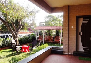 Royal Villa