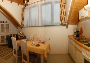 Ruhig Gelegene Fewo 04 - Rustikal und Modern Eingerichtet in Waldnähe